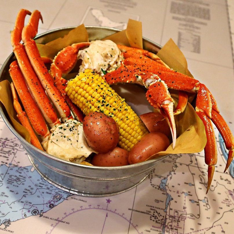 Joe's Crab Shack is among the best cheap seafood restaurants in the Dubai Mall.