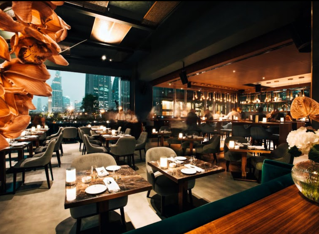 Roberto’s Restaurant and Lounge