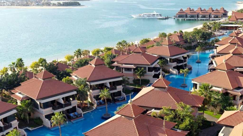 best hotels on the palm dubai