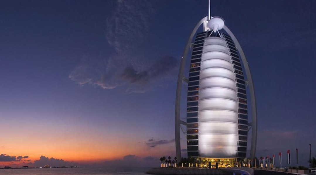 best hotel in Dubai for Honeymoon