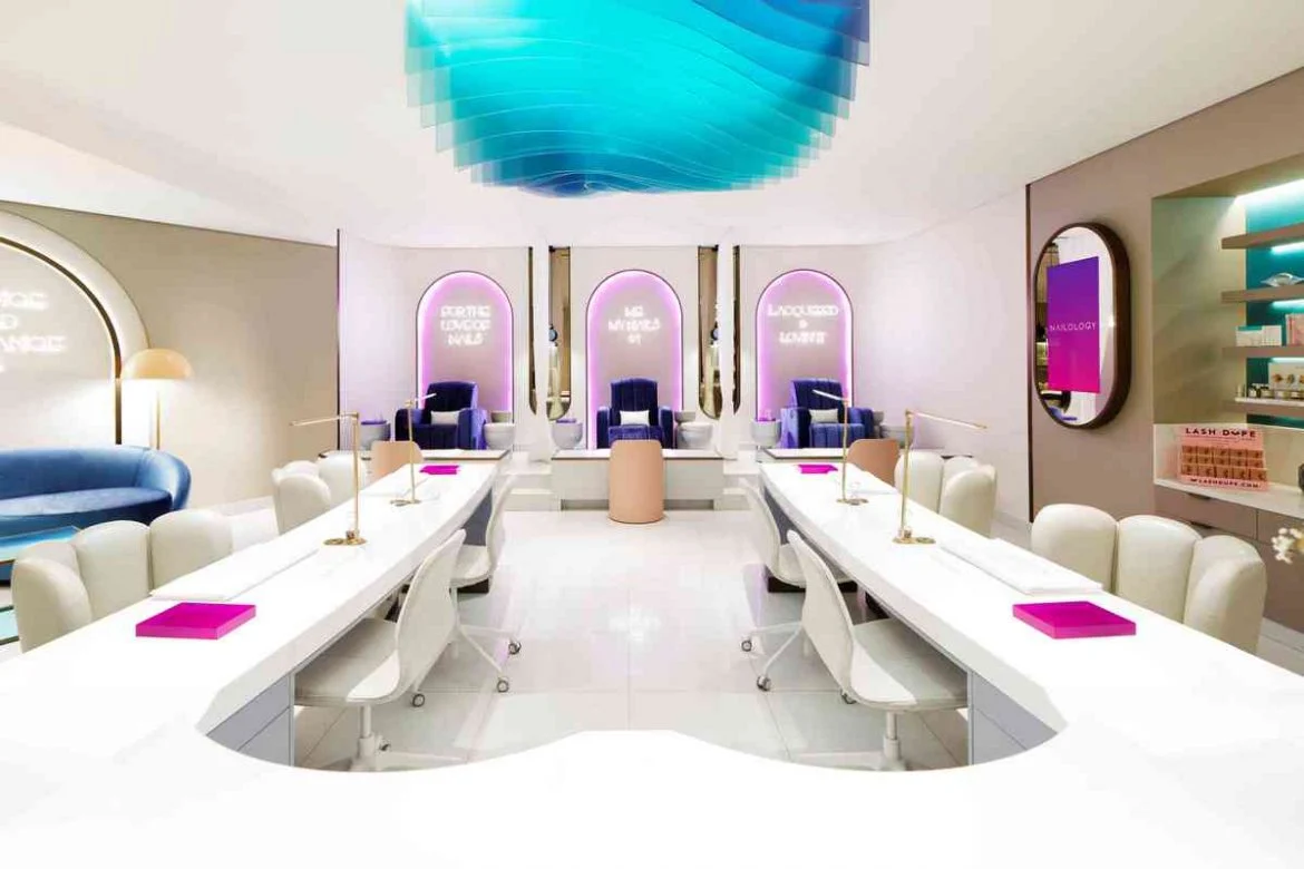 nail salon in Dubai