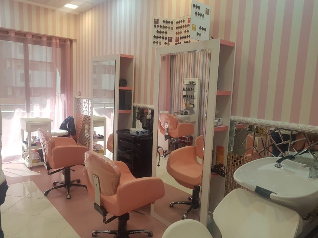 pinky salon and spa