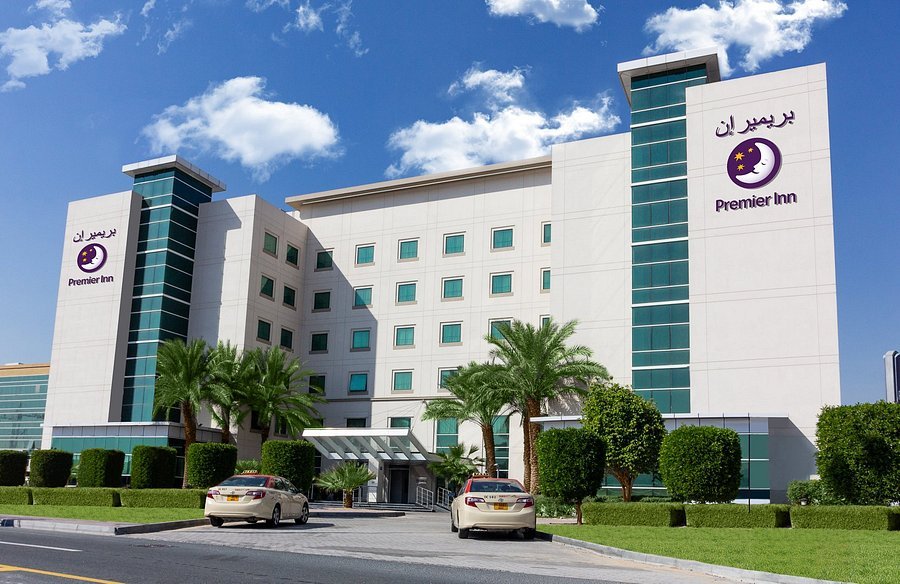 100 aed hotels in dubai