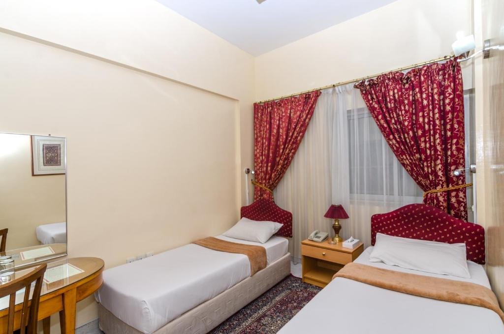 cheap hotels in dubai less than 100 aed