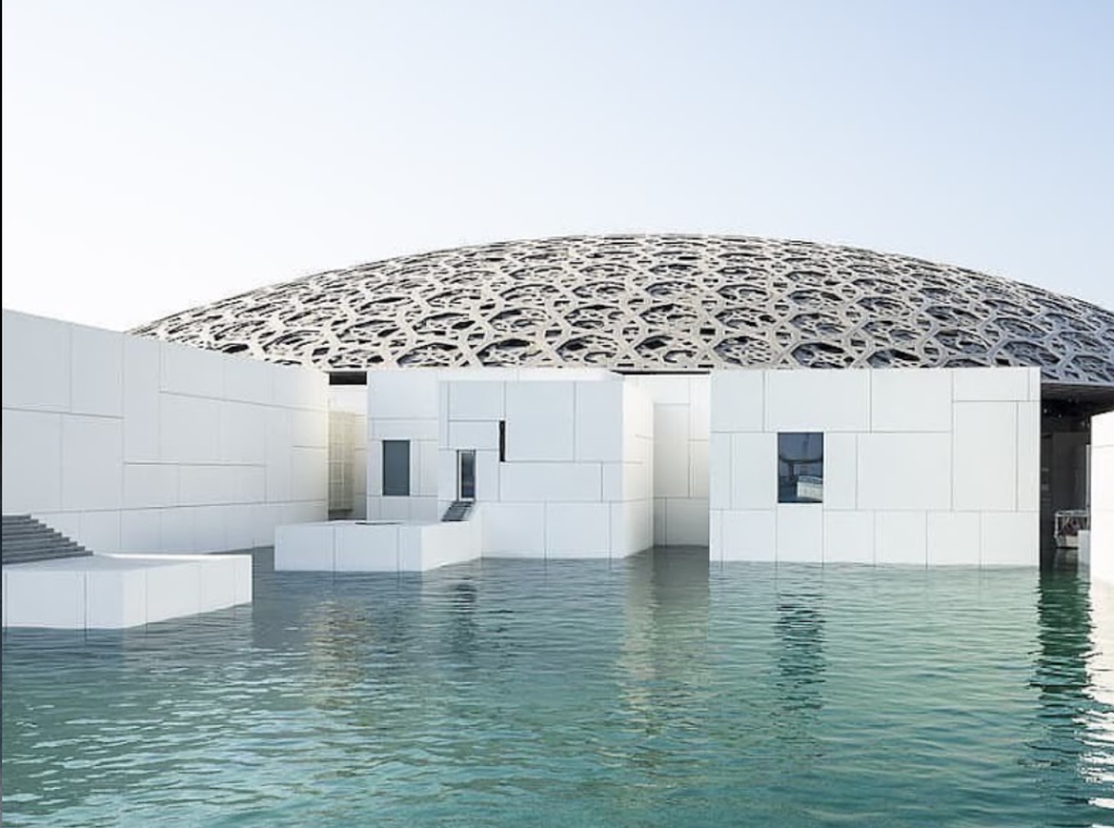 Top 10 Must-Visit Places in Abu Dhabi for Tourists and Expats in 2024