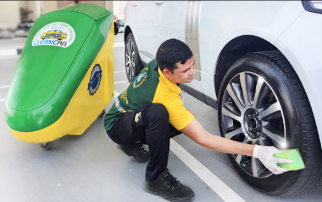 dubai parking car washing